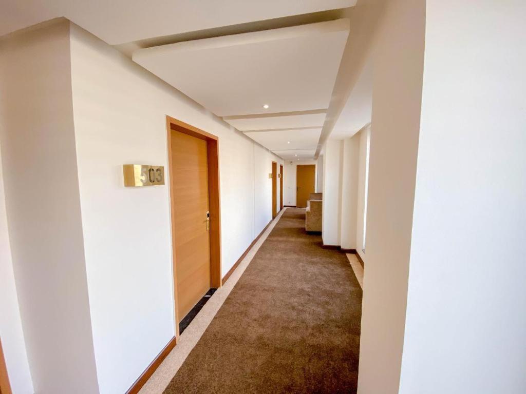 Esquire Hotels & Apartments Rawalpindi Zewnętrze zdjęcie