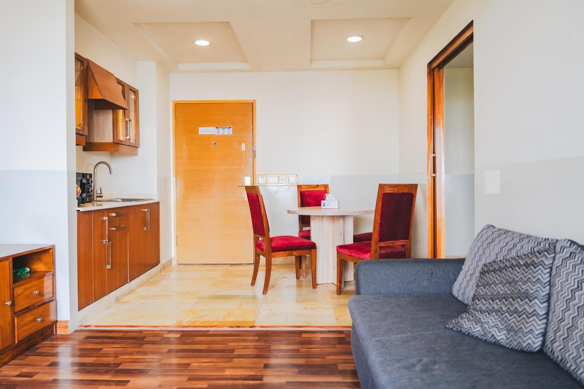 Esquire Hotels & Apartments Rawalpindi Zewnętrze zdjęcie