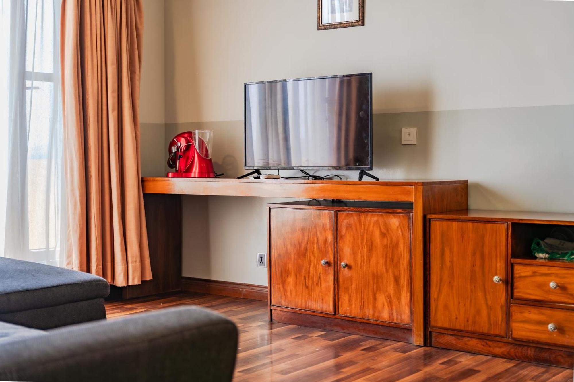 Esquire Hotels & Apartments Rawalpindi Zewnętrze zdjęcie