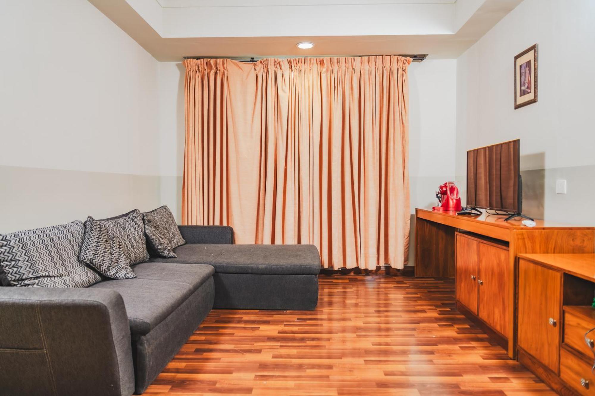 Esquire Hotels & Apartments Rawalpindi Zewnętrze zdjęcie