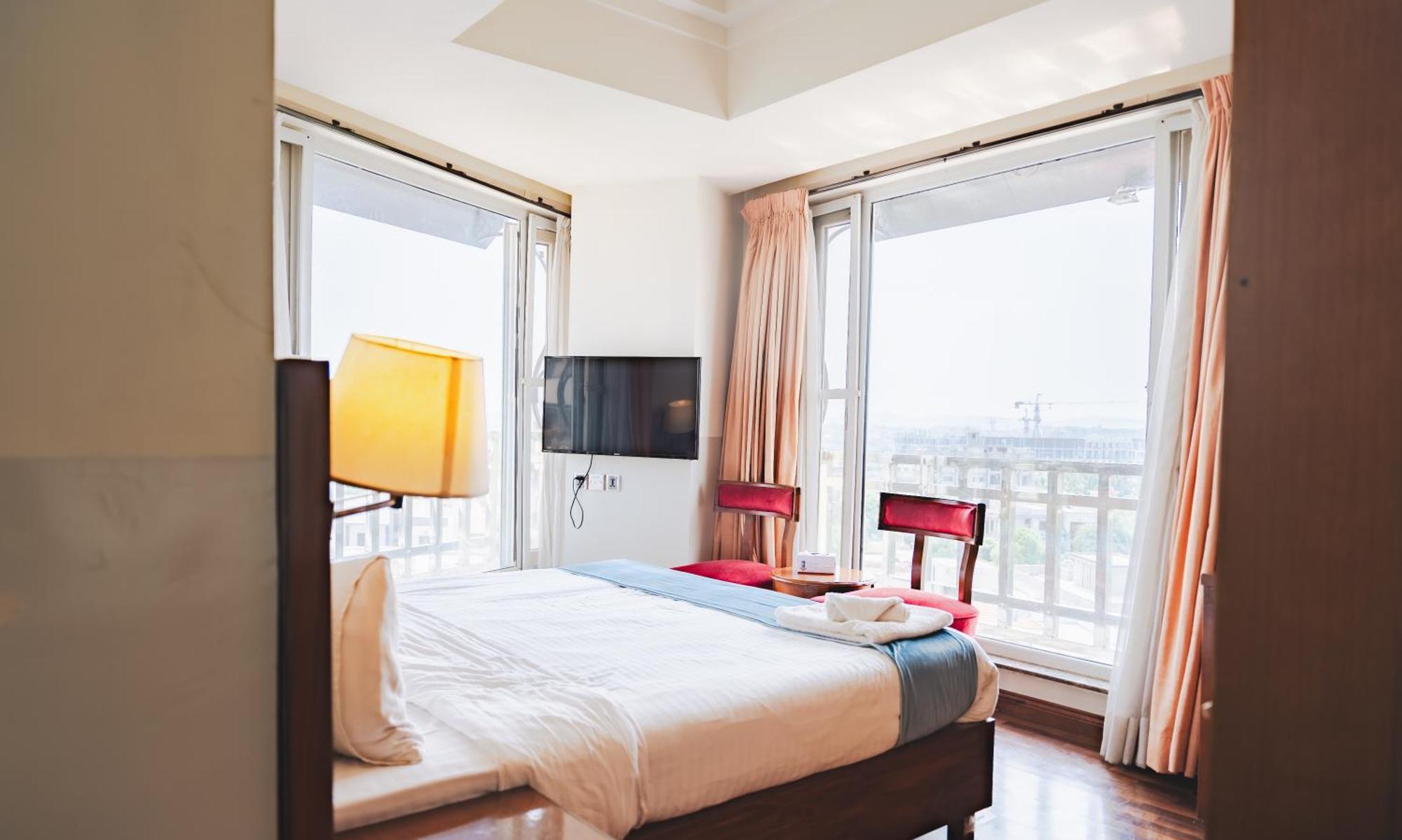 Esquire Hotels & Apartments Rawalpindi Zewnętrze zdjęcie